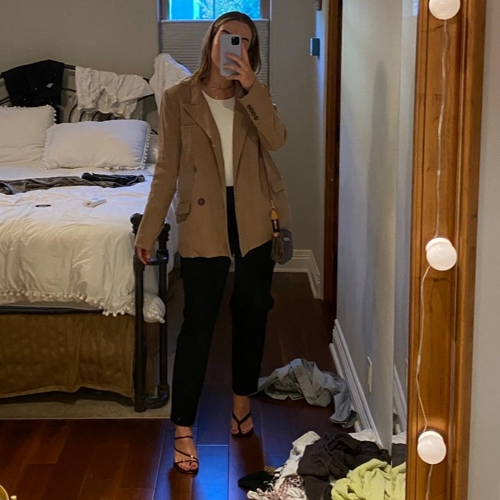 Olivaceous Tan Blazer